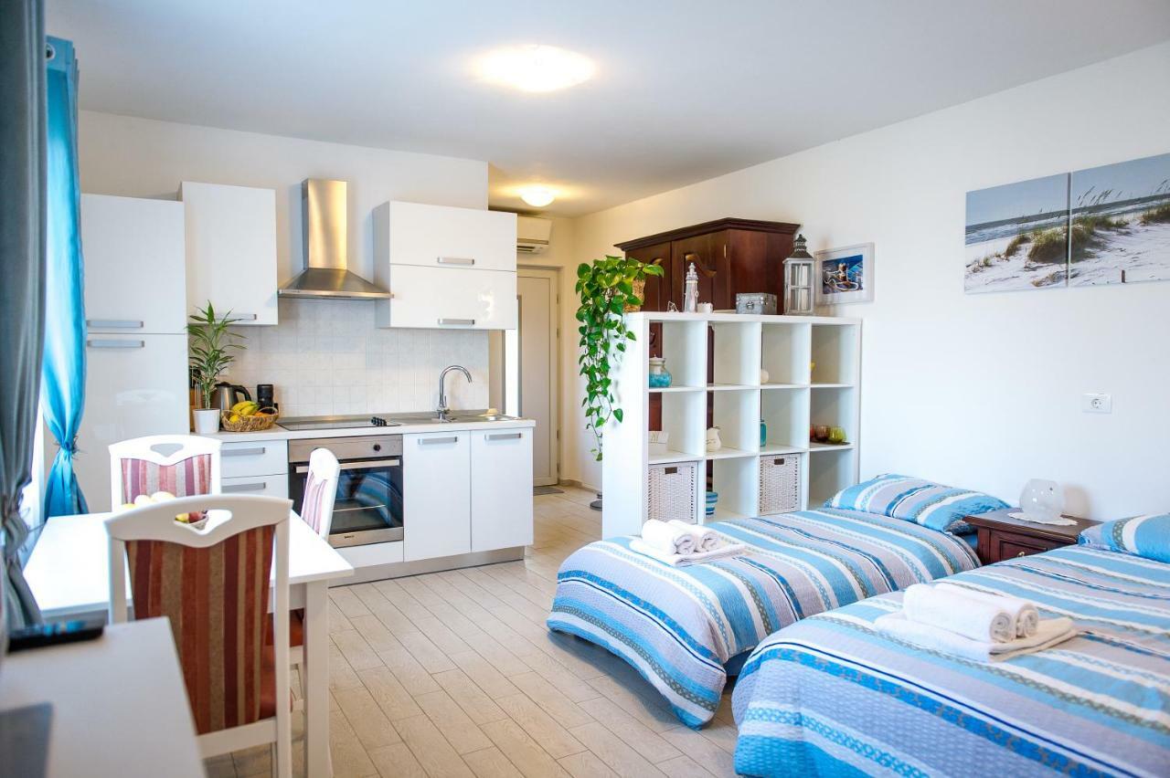 Apartma Seca Portoroz Exterior photo